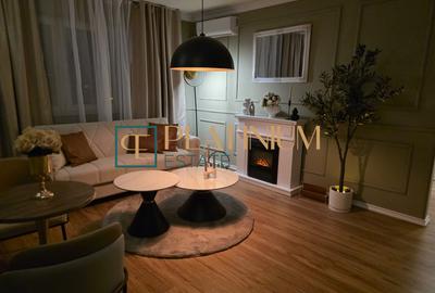 Apartament cu 3 camere semidecomandat, mobilat în Cetății