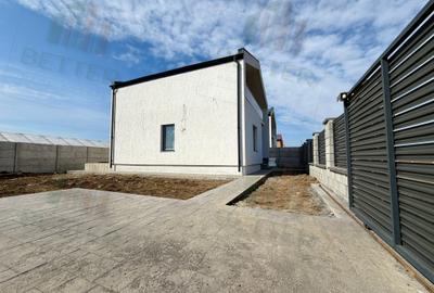 Casă individuală cu 5 camere în Berceni