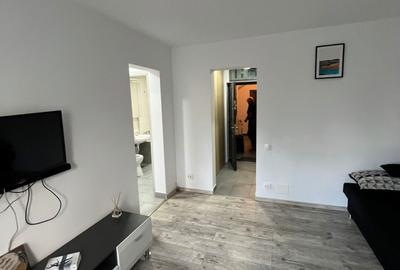 Ocazie!!!Apartament 2 camere de închiriat – Piața Sudului / Olteniței- 400 Euro - 3