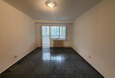 TOMIS NORD-CIRESICA-APARTAMENT CU 3 CAMERE DECOMANDAT 68 MP - 1