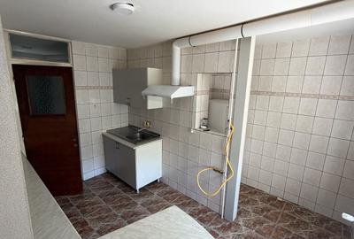 Apartament 2 camere Bloc Anvelopat – VITAN MALL - Luminos OPORTUNITATE - 10