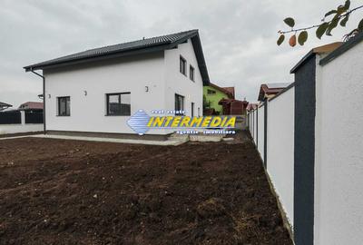 Casa cu 4 camere teren 361 mp de vanzare in Alba Iulia - 2