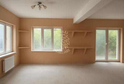 Apartament 4 camere-curte-parcare-balcon-Zona Valea Budacului - 1