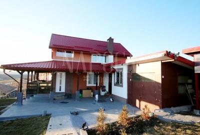 Casa 4 camere de vanzare in Dambul Rotund, Cluj Napoca - 1