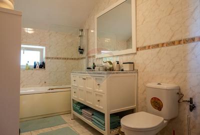 Saftica - vanzare vilă 5 camere complet mobilata, curte+gradina, DN1 - 28