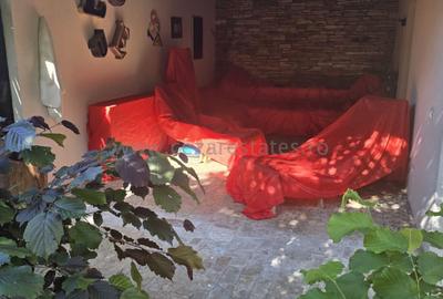 BANEASA GARLEI VILA ELEGANTA DE VINZARE - 27