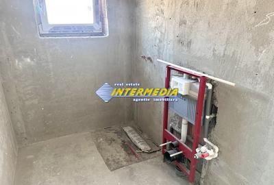 Casa noua in Cetate 4 camere teren 340 mp finisata 90 % - 11