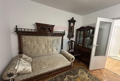 Apartament et. 1 cu 3 camere de închiriat str. V. Babes zona TBC - 2