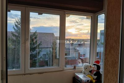 Apartament 2 camere cu 2 balcoane și pod – zona Torontalului - 1