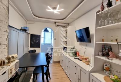 Apartament cu 3 camere decomandat, mobilat în Aradului