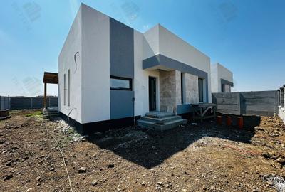 Casă individuală cu 3 camere în Berceni