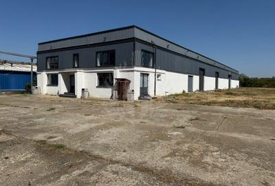 Hala industrială de inchiriat 1200mp, platforma betonata, zona AFI Ploiesti - 1