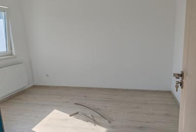Casa 4 camere libera la vanzare SANPETRU - iesirea spre Harman - 12