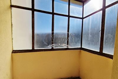 Apartament cu potential, orientare sud-est, 2 balcoane, zona Parang - 19
