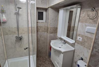 Apartament 3 camere de vanzare, la cheie, etajul 1, boxa si garaj Focsani - 9