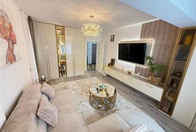 Apartament cu 2 camere decomandat, mobilat în Central