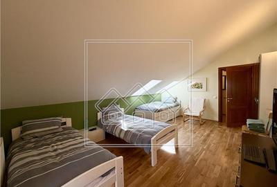 Casa de vanzare in Sibiu, individuala - 418 mp - teren 1.338 mp - 22