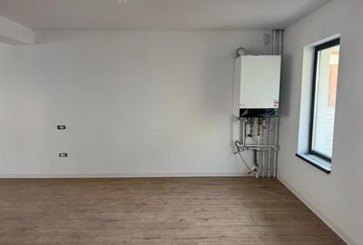 CASA MODERNA SI BINE CONSTRUITA CU CRAMA SI TEREN GENEROS - 8