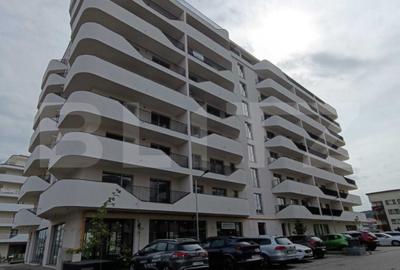 Apartament cu 2 camere semidecomandat în Florești