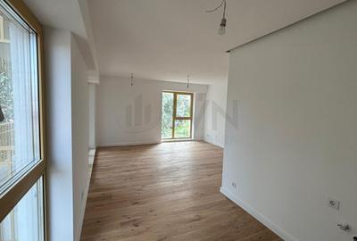 REA1018703 Apartmament modern 3 camere cu gradina proprie I Zona Unirii - 11