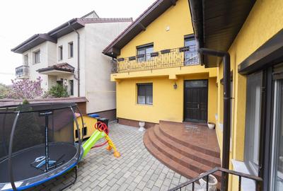 Casa cu personalitate Strada Spania - 4