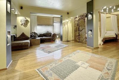 Apartament cu 2 camere semidecomandat, mobilat în Centrul Istoric