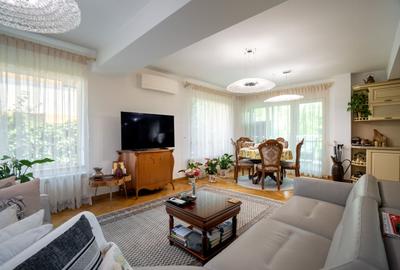 Casă individuală, elegantă, discretă, lumină naturală și confort autentic - 3
