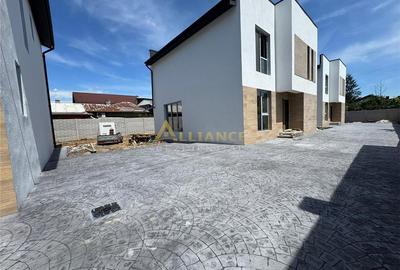 Casă cu 5 camere în Central