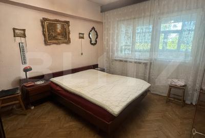 Apartament cu 4 camere decomandat, mobilat în Ultracentral