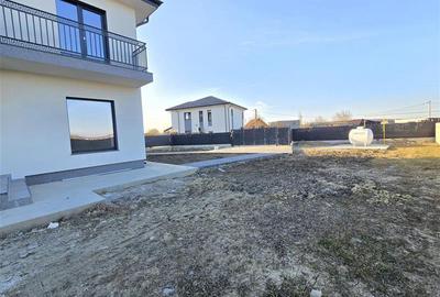 Finalizata si intabulata! Casa tip vila + 620 mp teren, iesire din Letcani. - 24
