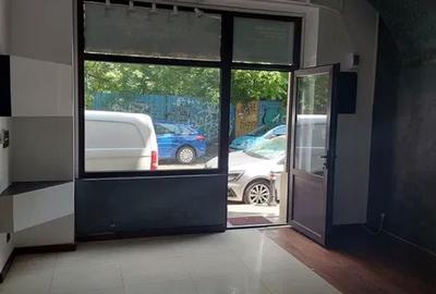 Pta Victoriei Inchiriez spatiu comercial stradal 30 mp  parter vila - 4