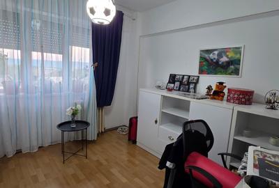 Apartament 3 camere decomandat-Orizont-Letea - 4