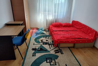 Apartament cu 2 camere semidecomandat, mobilat în Mănăștur