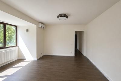 Apartament 3 camere Eroii Revolutiei RENOVAT cu PARCARE - 2