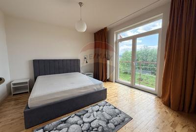 Casă | Vilă insiruita | Inchiriere| 4 camere - 9