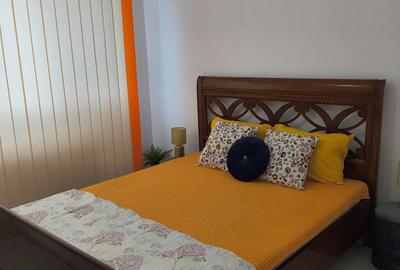 APARTAMENT DE ÎNCHIRIAT CU DOUĂ CAMERE IN ION MIHALACHE SEC.1 - 5