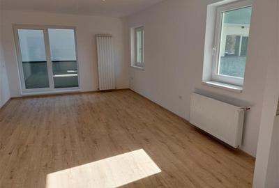 APARTAMENT 2 CAMERE, IN TRACTORUL, LA 500 M DE CORESI MALL - 3