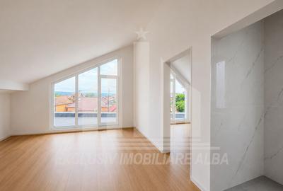 Apartament cu 2 camere semidecomandat, mobilat în Lipoveni