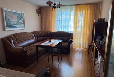 Apartament cu 2 camere decomandat în Dărmănești