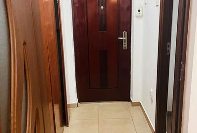 Garsoniera practica, locatie excelenta | Piata Baba Novac - Brazda - 10