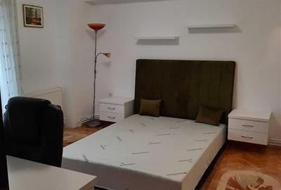 Alzza Real Estate | Apartament 3 camere decomandat | Calea Dorobanților – P - 1