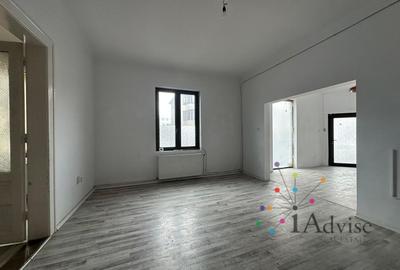 Casă cu curte generoasă – ideală pentru restaurant, birou sau clinică - 2