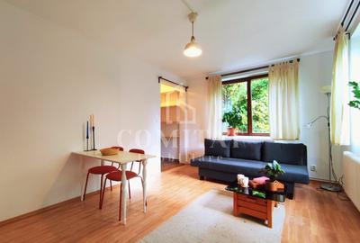Garsonieră modernă în Piața Cipariu | Renovată | Prima închiriere!