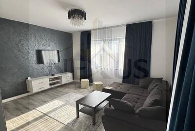 Apartament cu 3 camere semidecomandat, mobilat în Sud