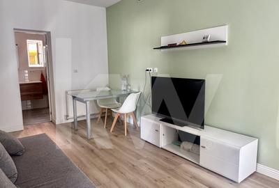 Apartament cu 3 camere decomandat, mobilat în Gușterița