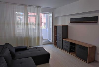 Apartament cu 2 camere decomandat în Obor