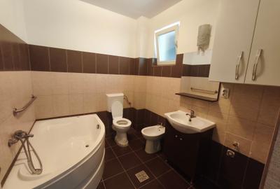 Chișoda casa 7 camere 1200 euro - 7