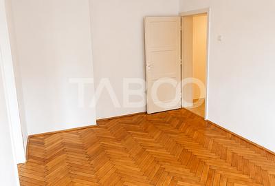 Apartament 2 camere etaj intermediar cu balcon zona Horea Centru - 5