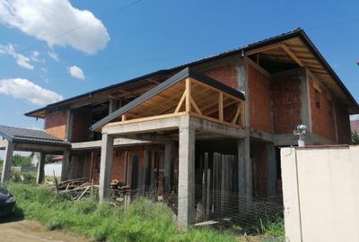 Casă individuală cu 4 camere în Berceni