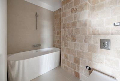 Apartament 2 camere, terasa 10,9 mp, ansamblu nou | Comision 0 - 15
